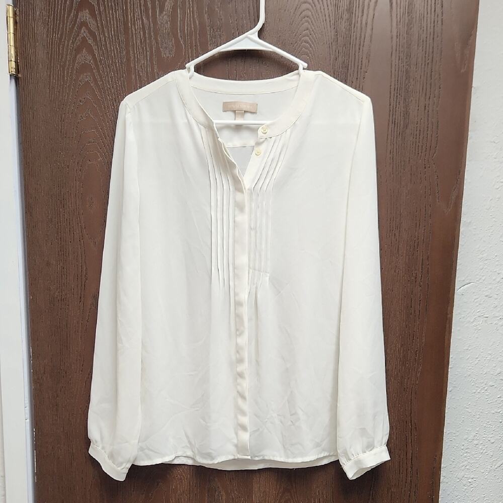 Banana Republic Cream Button-Down Blouse